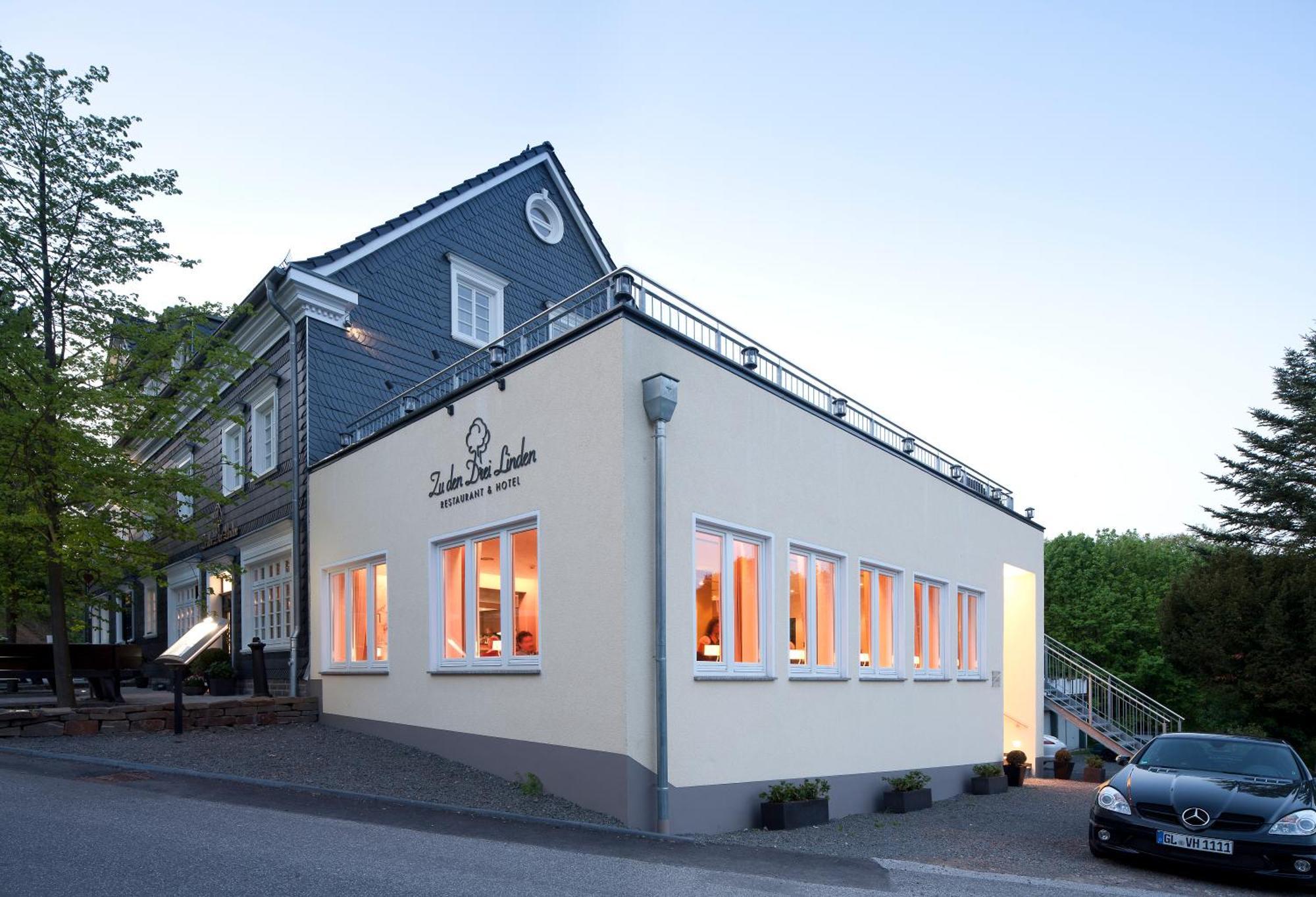 Zu Den Drei Linden Hotel Wermelskirchen Kültér fotó