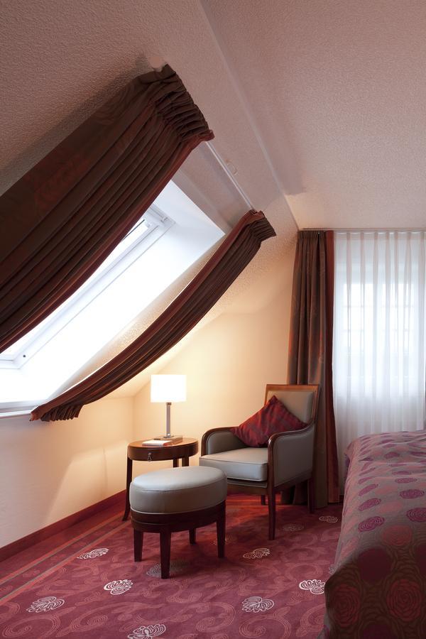 Zu Den Drei Linden Hotel Wermelskirchen Szoba fotó